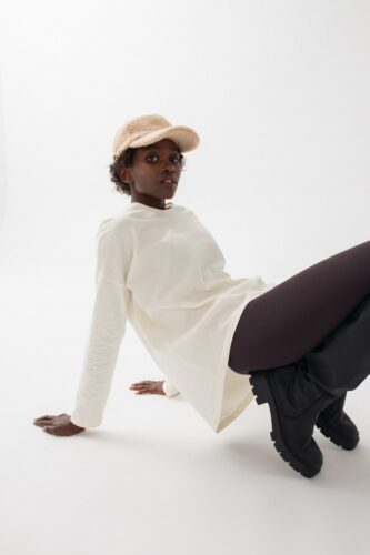 Bluzka z długim rękawem w kolorze CLOUD WHITE – KEMPSEY